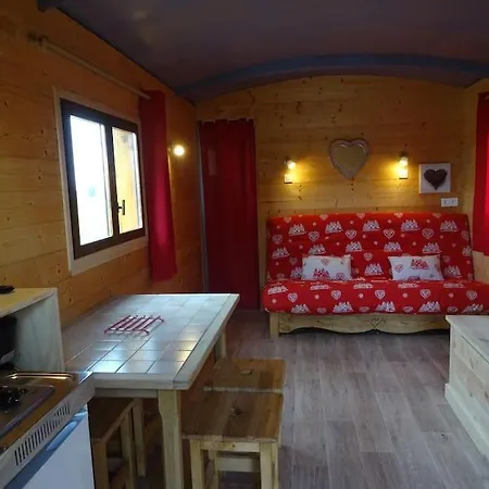 Belle Roulotte De Style Au Coeur Du Sancy Lejlighed *